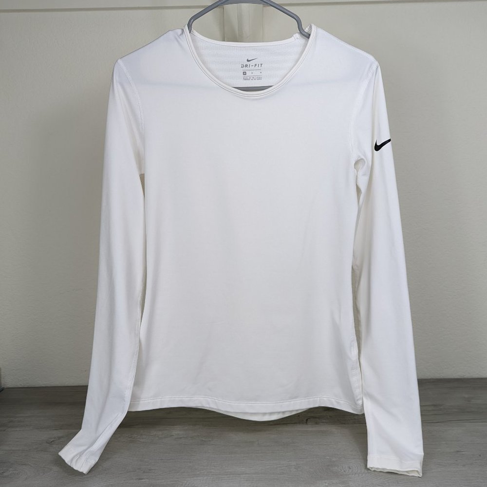 Nike Pro Dri Fit Womens White Long Sleeve Cool Weather Shirt sz M runs small